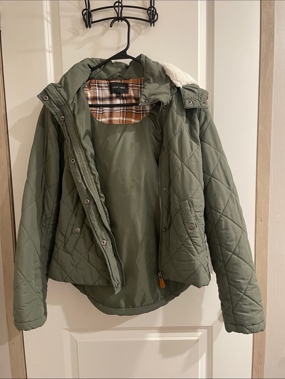 Love Tree Olive Puffer Jacket